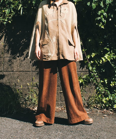 【tiny yearn】1970's Vintage Floral Suede Cape