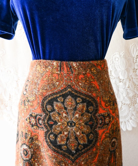 【tiny yearn】1970's Euro Exotic Wool Maxi Skirt