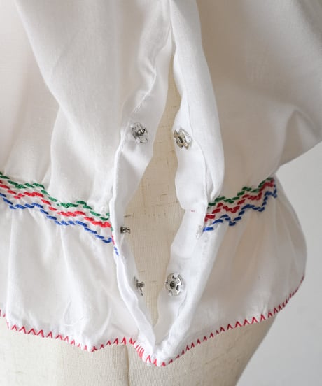 【Seek an nur】1970's Hungarian Vintage Peasant Blouse