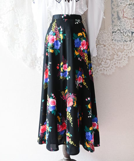 【tiny yearn】1970's Euro Floral Maxi Skirt