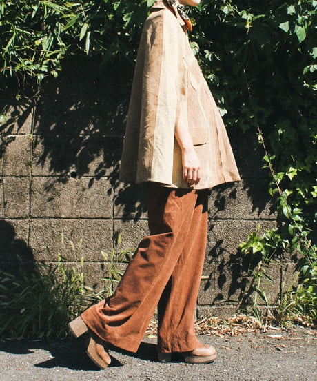 【tiny yearn】1970's Vintage Floral Suede Cape