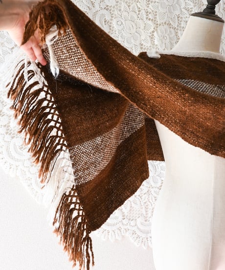 【tiny yearn】Woven Blanket Fringe Cape