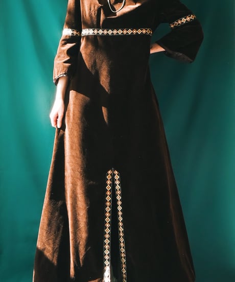 【Seek an nur】1970's Euro Velour Maxi Dress