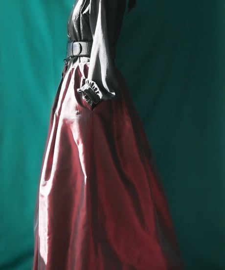 【Seek an nur】Tyrolean Black×Metallic Dirndl Dress