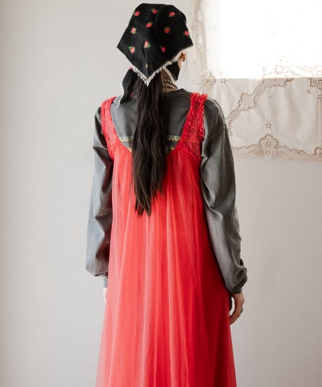 【Seek an nur】1970‘s Euro sheer night gown
