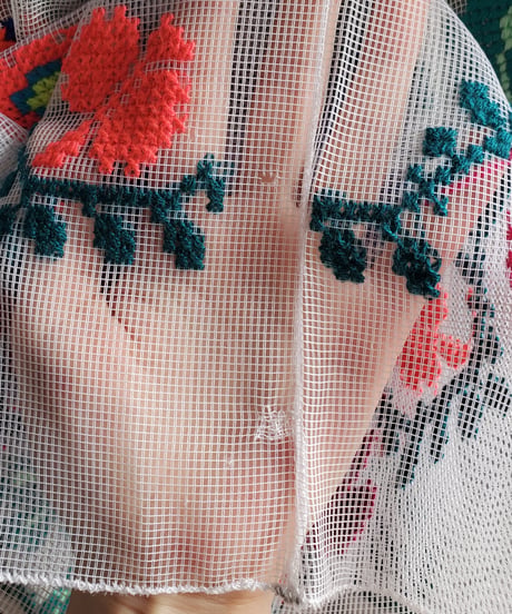 【tiny yearn】Romanian Vintage Embroidered Tulle Blouse