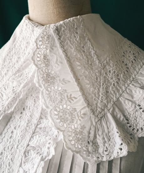【Seek an nur】Late 19th c. night gown dress