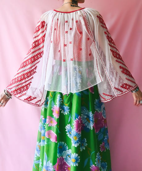 【tiny yearn】Romanian Vintage Embroidered Tulle Blouse