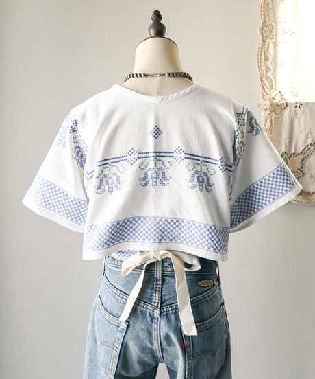 【Seek an nur】Euro vintage embroidered vest