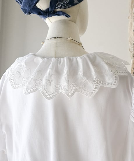【Seek an nur】Euro cropped puff dirndl blouse