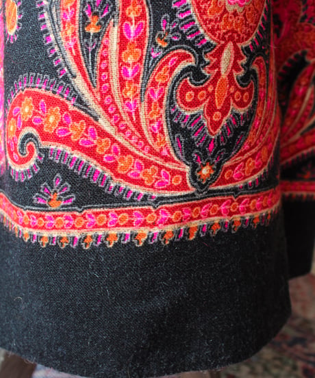 【tiny yearn】1970's Euro Exotic Wool Maxi Skirt