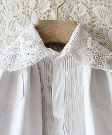 【Seek an nur】Vintage Romanian Cutwork Lace Blouse