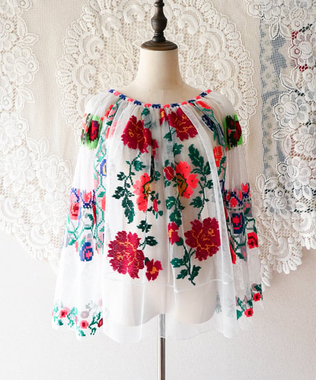 【tiny yearn】Romanian Vintage Embroidered Tulle Blouse