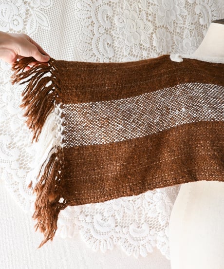 【tiny yearn】Woven Blanket Fringe Cape