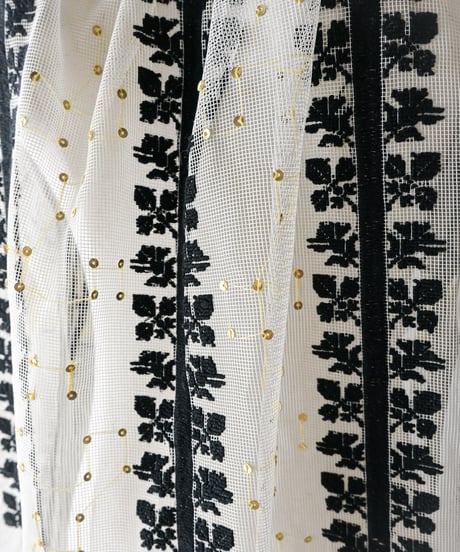 【Seek an nur】Romanian vintage embroidered le blouse