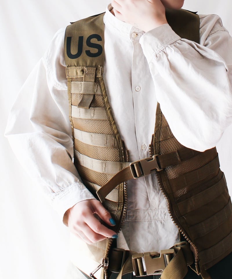 Seek an nur】USMC MOLLE II FLC Tactical Vest |