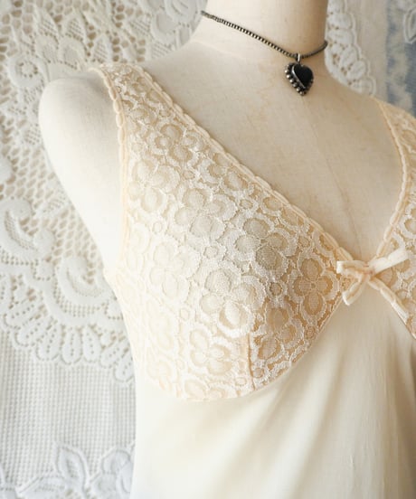 【tiny yearn】Euro Lace Nylon Lingerie Slip