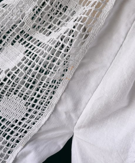 【Seek an nur】1960s Romanian Crochet Folk Blouse