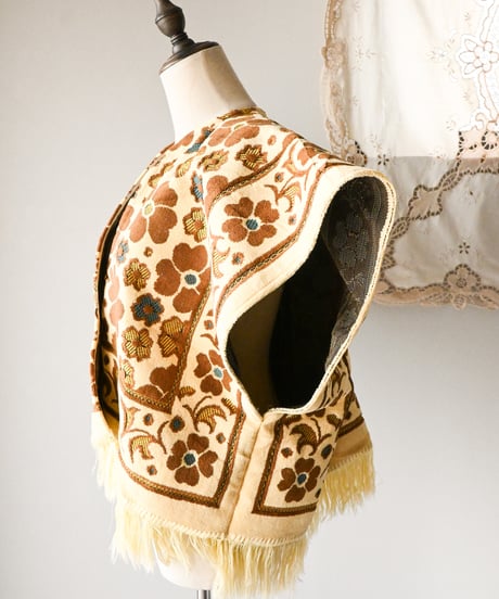 【tiny yearn】Arabian rug Vest Jacket