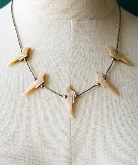 〈Accessory〉Native American Bird Shell Fetish Necklace