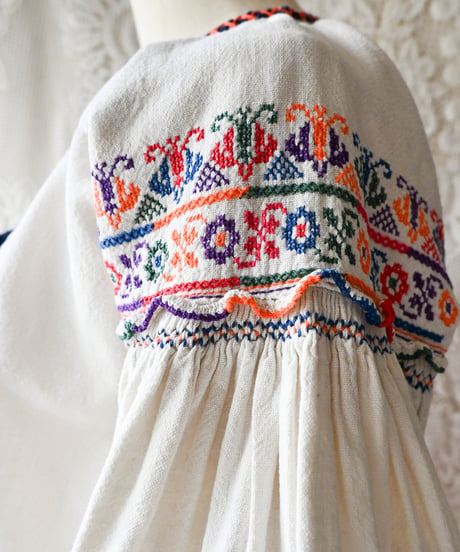 【Seek an nur】Romanian Vintage Traditional Blouse