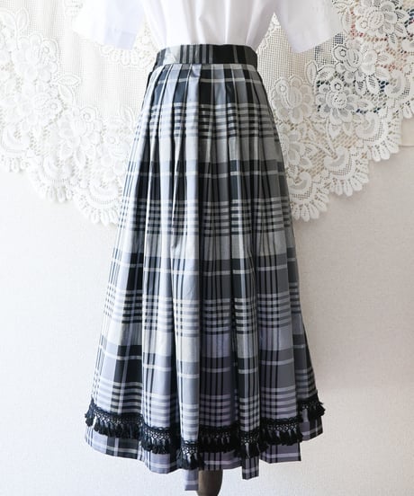 【Seek an nur】Euro Check Metallic Flare Skirt