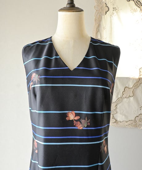 【tiny yearn】1970's euro floral maxi dress