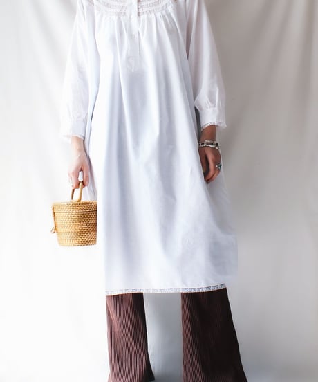【Seek an nur】Euro Round Lace Night Shirt Dress