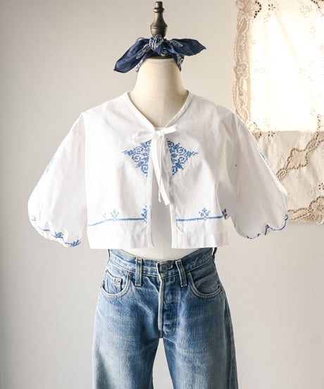 【Seek an nur】Euro vintage embroidered blouse