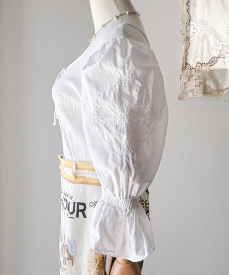 【Seek an nur】Euro embroidered dirndl tops