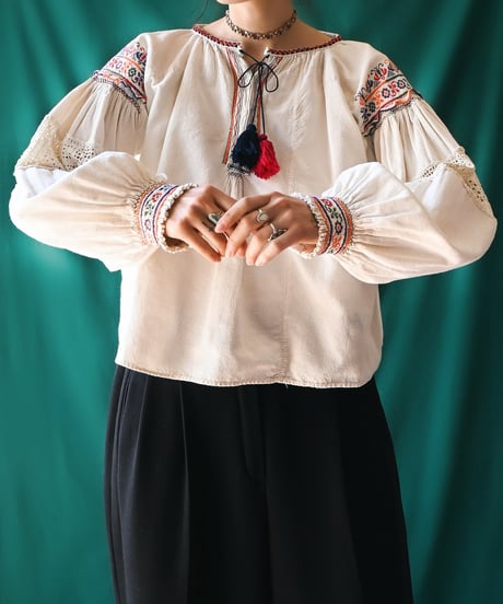 【Seek an nur】Romanian Vintage Traditional Blouse