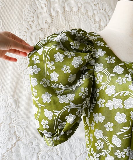 【tiny yearn】Floral Jacquard Puff Maxi Dress