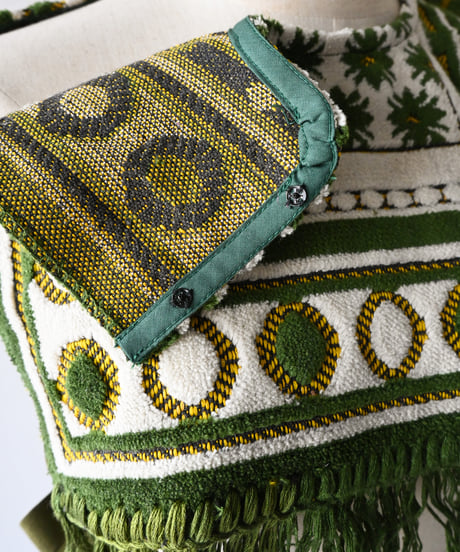 【tiny yearn】Arabian rug Bib Vest