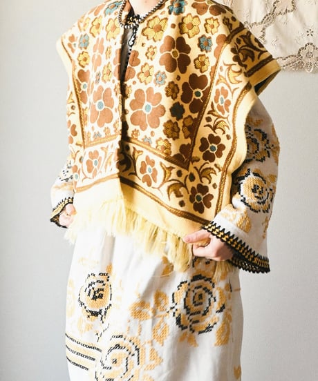 【tiny yearn】Arabian rug Vest Jacket