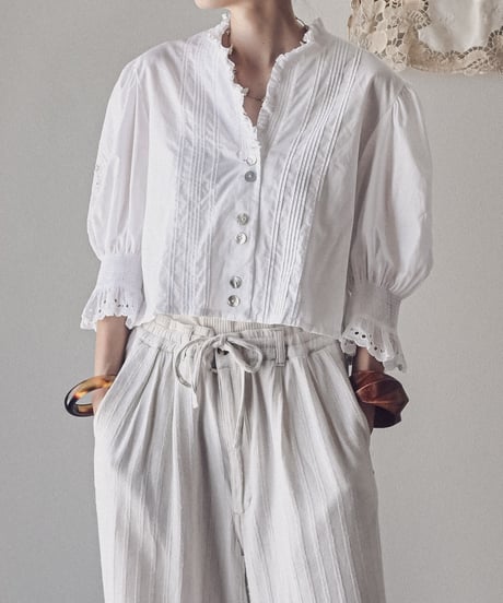 【Seek an nur】Euro pin tuck dirndl blouse