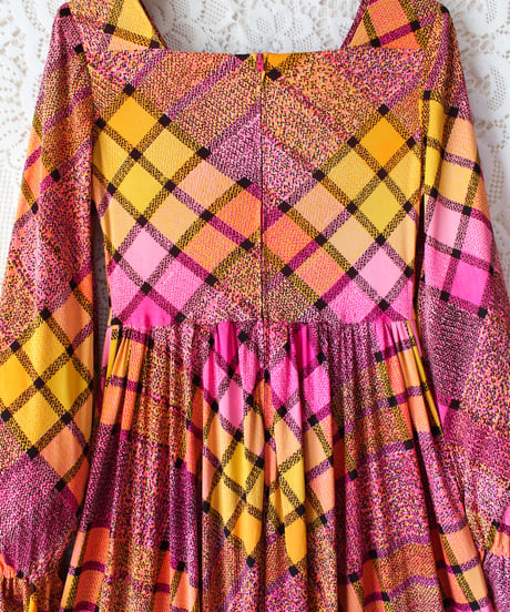 【tiny yearn】1970's Vintage Check Flare Maxi Dress