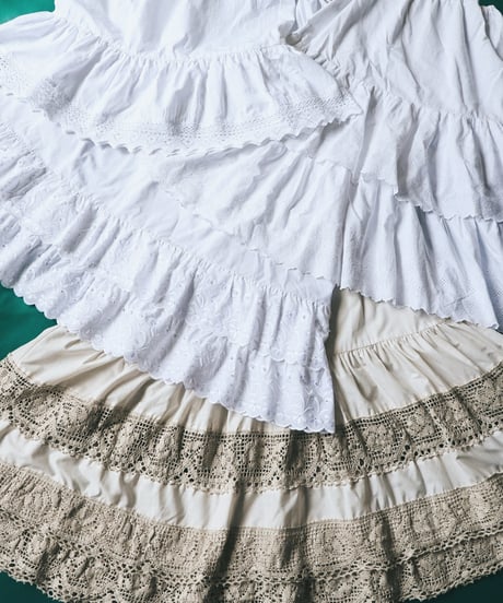 【Seek an nur】Euro Lace Tiered Petticoat