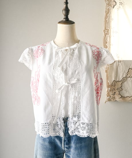 【Seek an nur】Euro vintage embroidered blouse
