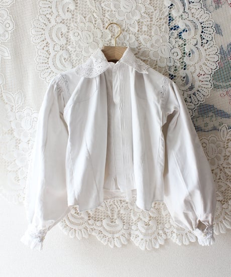 【Seek an nur】Vintage Romanian Cutwork Lace Blouse