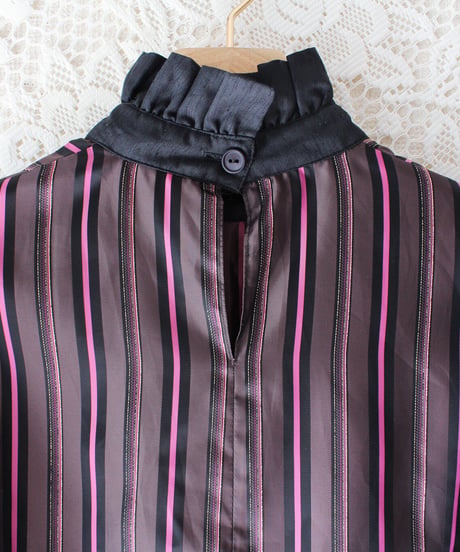 【Seek an nur】Euro Metallic Multi Stripe Blouse