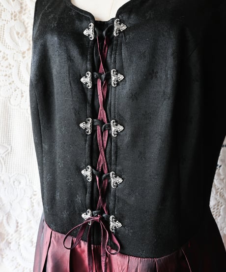 【Seek an nur】Tyrolean Black×Metallic Dirndl Dress