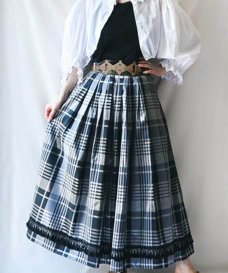 【Seek an nur】Euro Check Metallic Flare Skirt