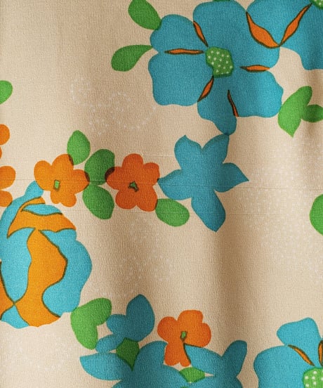 【tiny yearn】1970's Vintage Euro Floral Blouse