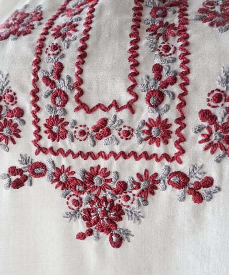 【Seek an nur】1970's Hungarian Vintage Peasant Blouse