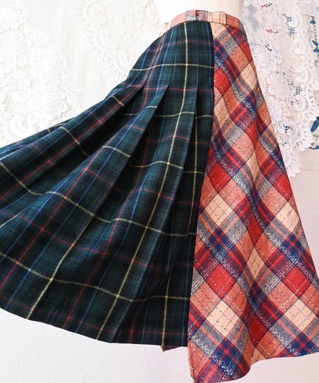 【tiny yearn】Check Docked Wool Flare Skirt
