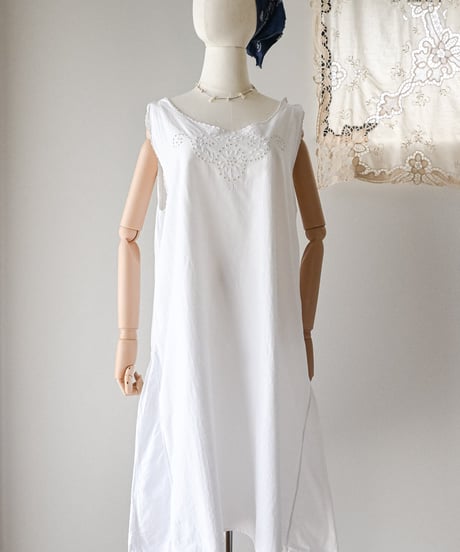 【Seek an nur】1890-10's antique night dress