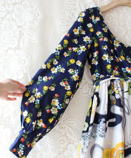 【tiny yearn】1970's Vintage Floral Maxi Dress