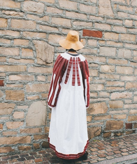 【Seek an nur】Vintage Romanian Hand Woven Dress