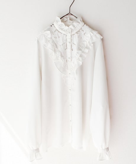 【Seek an nur】Frill Lace White Blouse