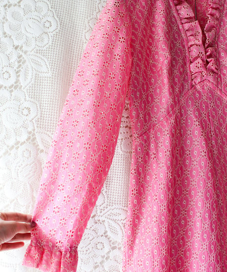【tiny yearn】1960's Floral Lace Maxi Dress